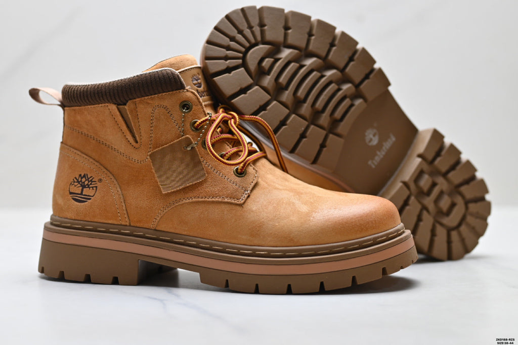 Timberland Wheat Classic Chukka Boot