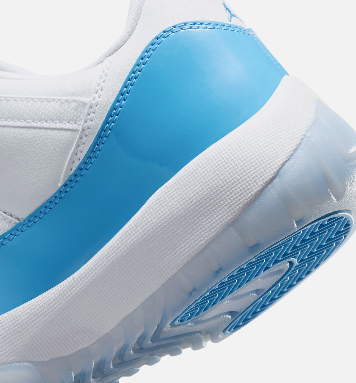 Air Jordan 11 Retro Low University Blue – Men's Lifestyle Shoe in White/University Blue/Black
