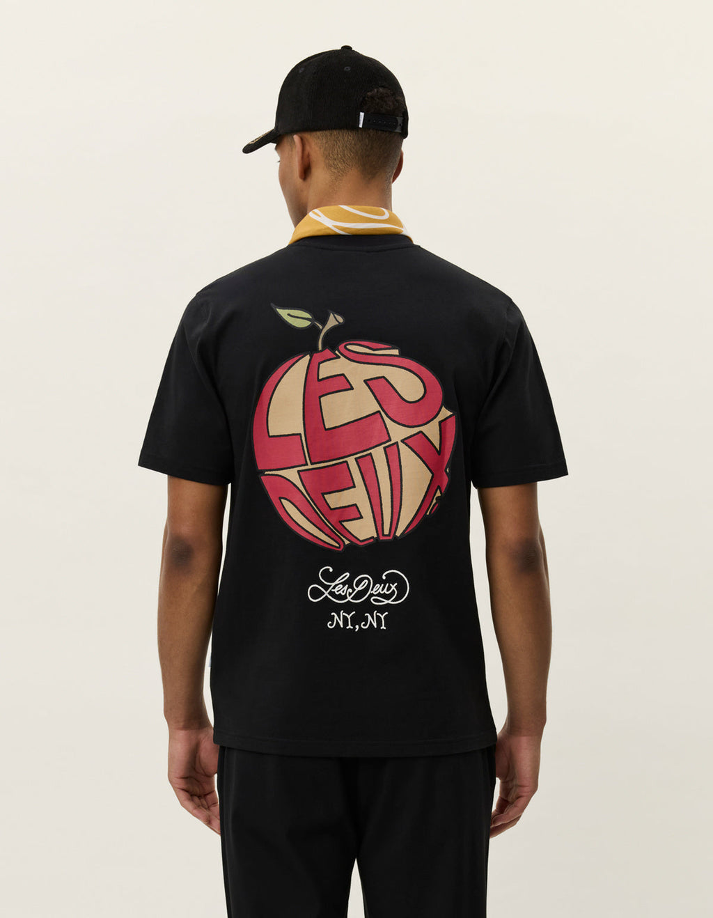 Les Deux Orchard Tee