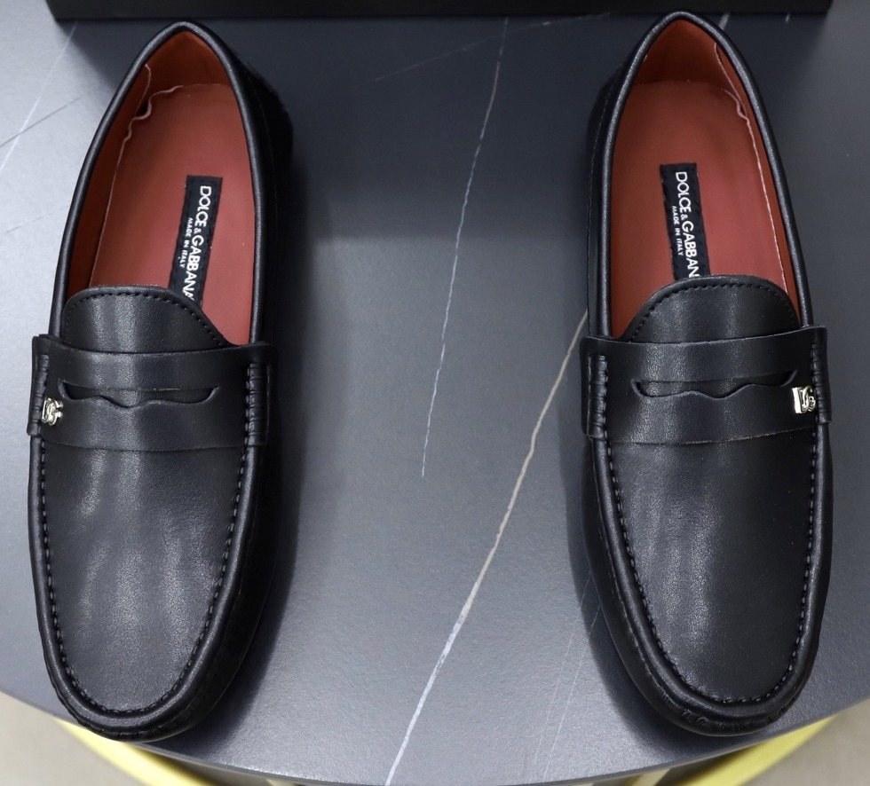 Dolce & Gabbana Men's Black Logo-Detail Loafers
