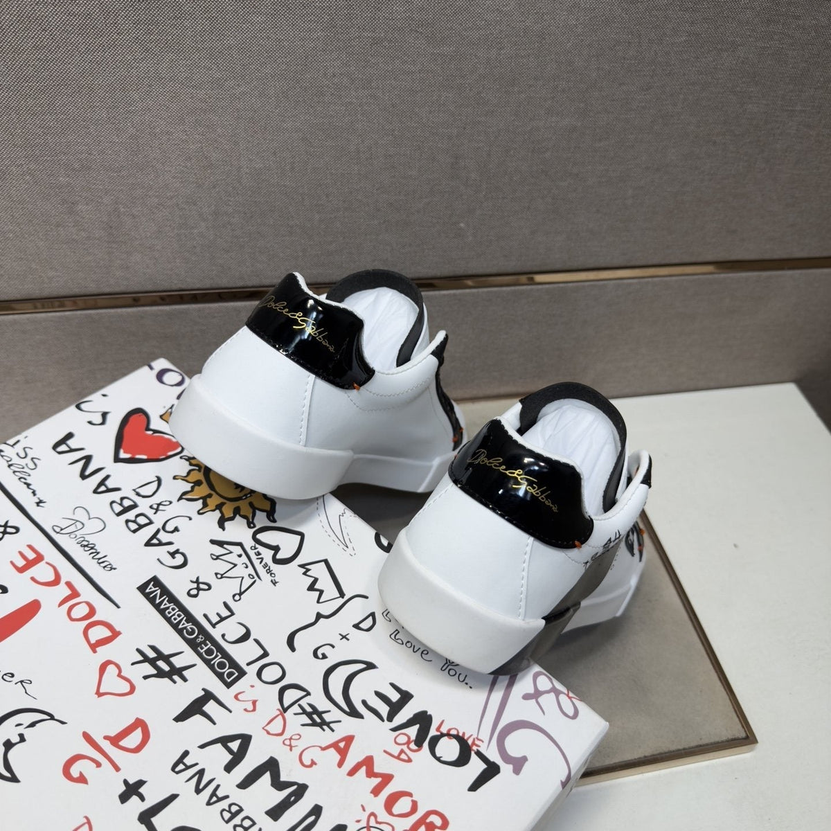Dolce & Gabbana White Black Orange Low-Top Sneakers