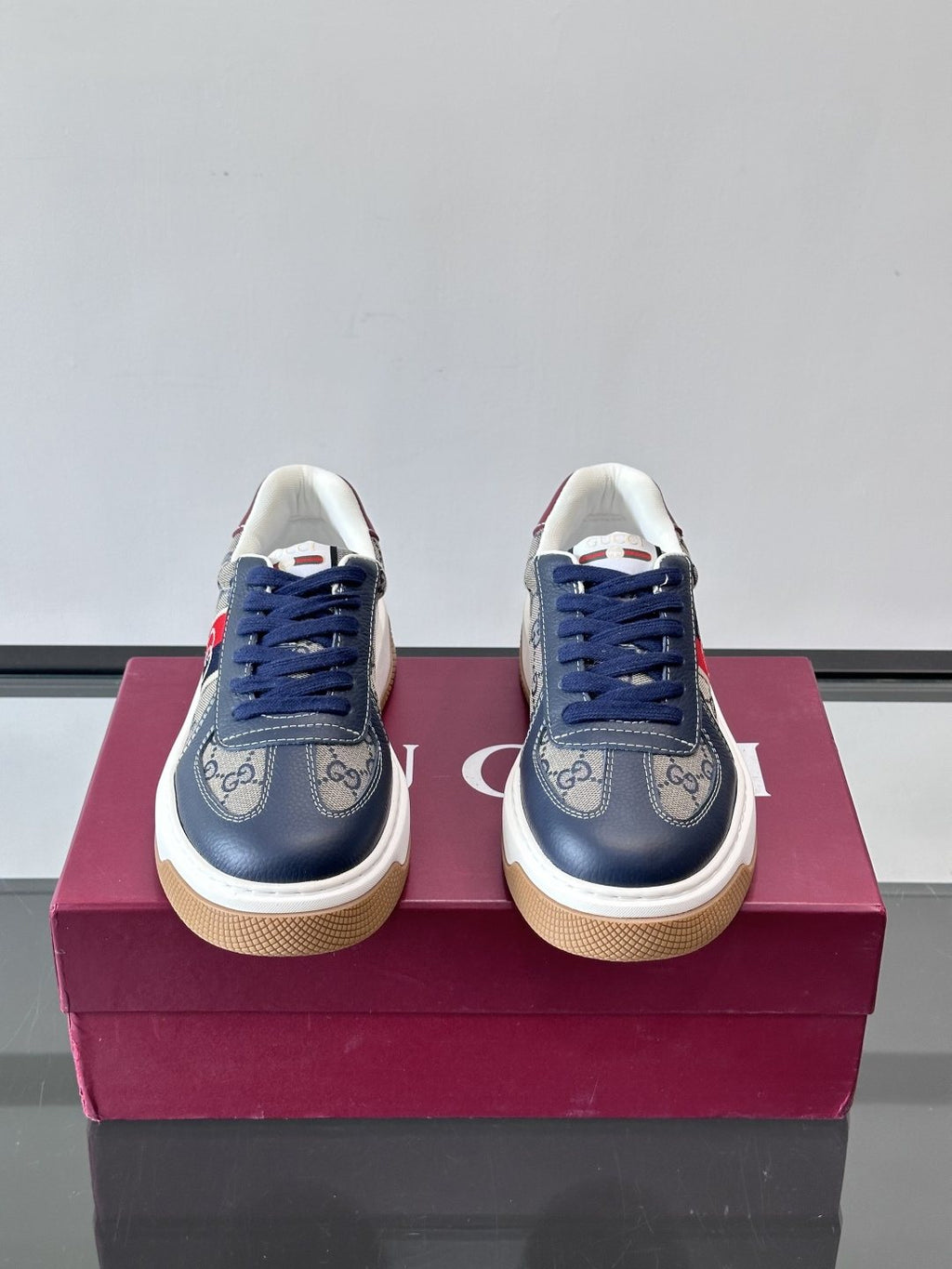 Gucci Men's Navy Monogram Stripe Low-Top Sneakers