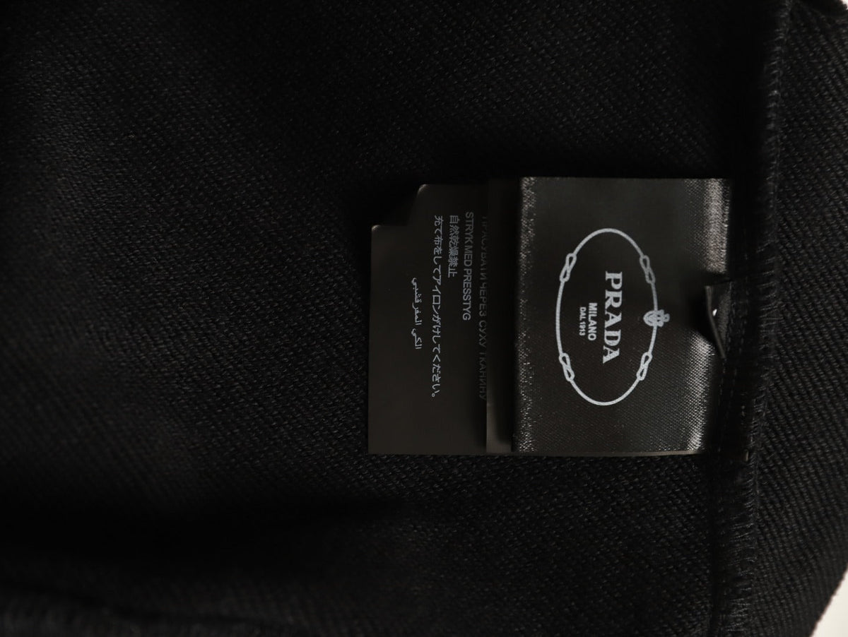 Prada Logo-Detail Collared Half-Zip Sweatshirt - Black